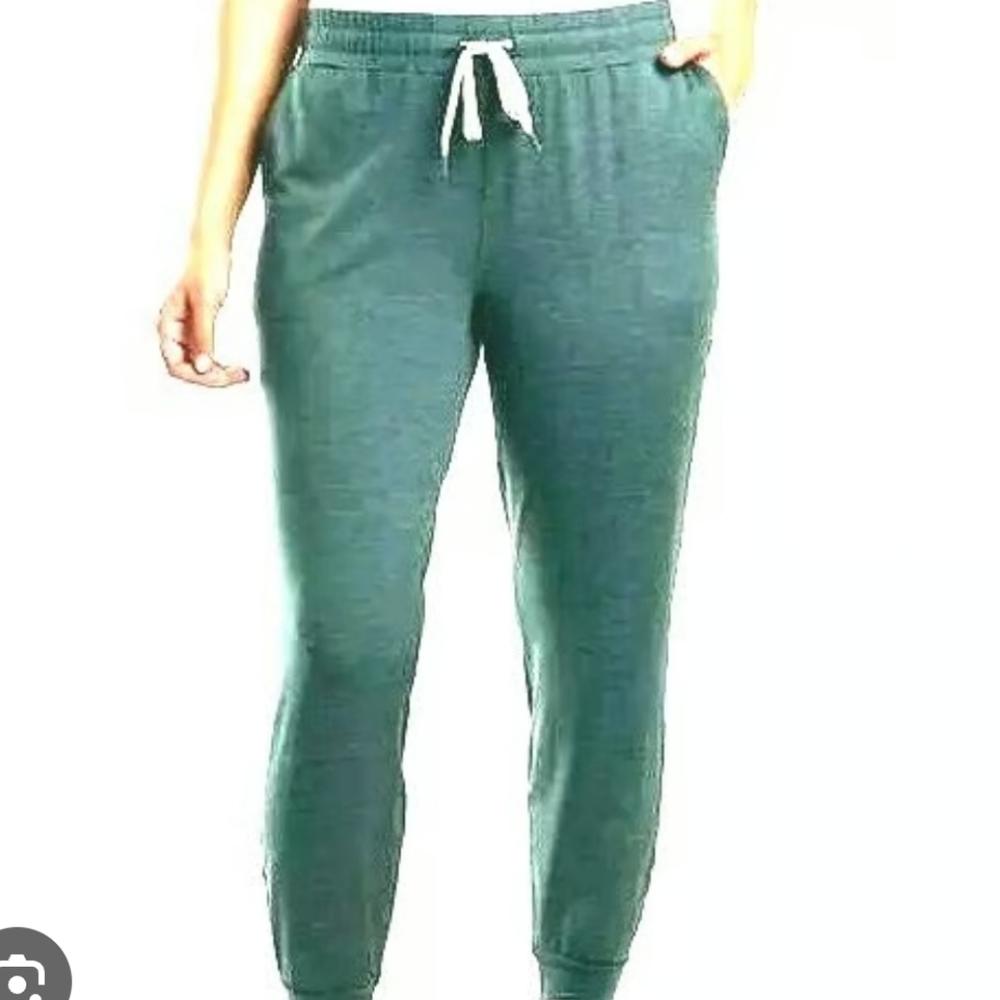 Kirkland Women's Jogger Size XXL